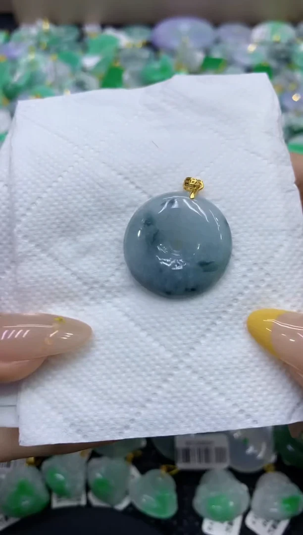 颈饰未镶嵌翡翠天然缅甸翡翠A货