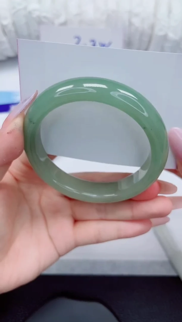 石英质玉手镯未镶嵌113-60/61