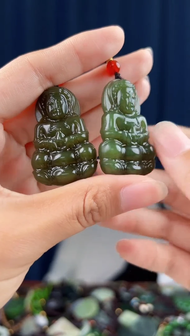 颈饰未镶嵌和田玉拍一发一，多样性发货