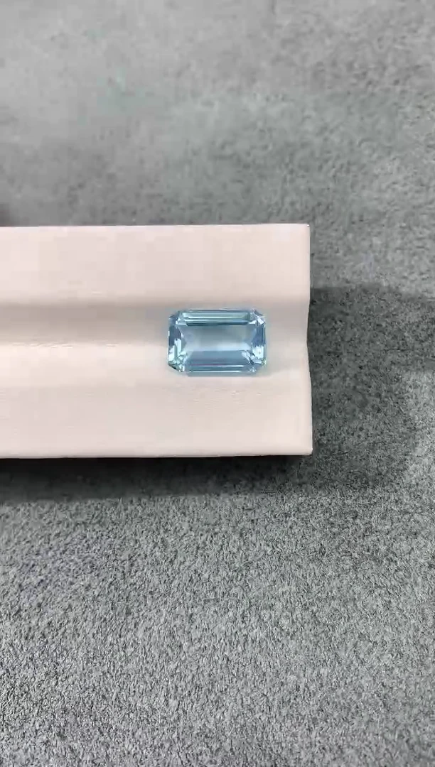 裸石海蓝宝石圣玛丽亚色 4.5CT