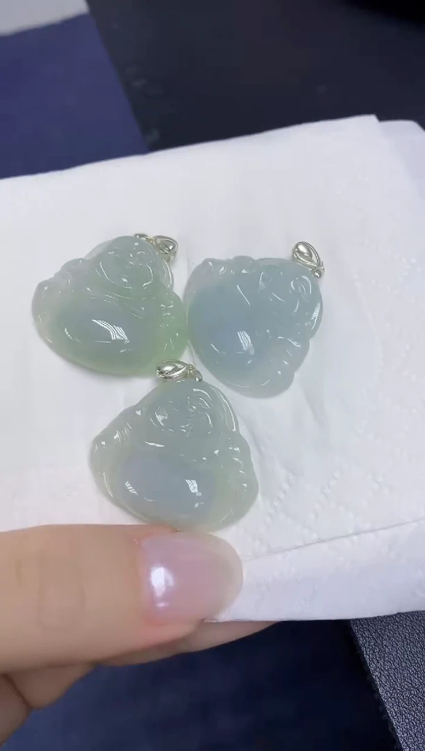 翡翠未镶嵌颈饰天然缅甸翡翠A货多样性发其一