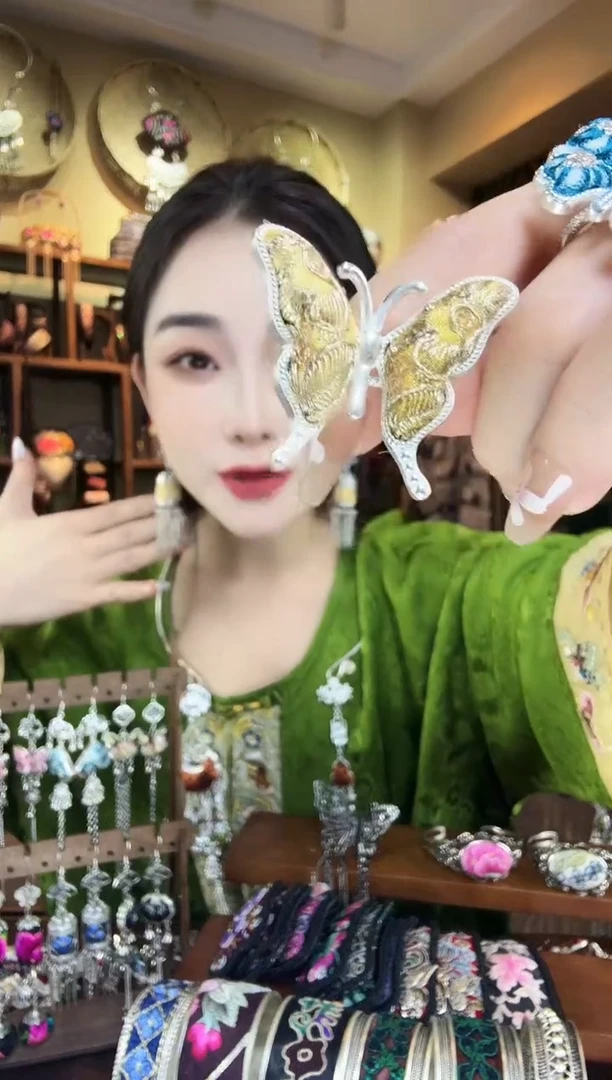 刺绣非遗刺绣民族风耳环