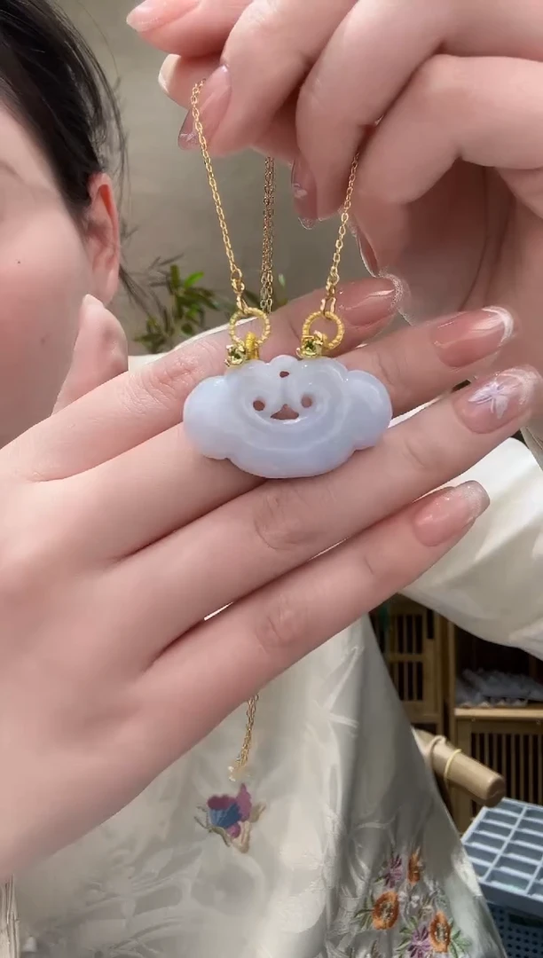 【闪购商品】翡翠颈饰未镶嵌吊坠