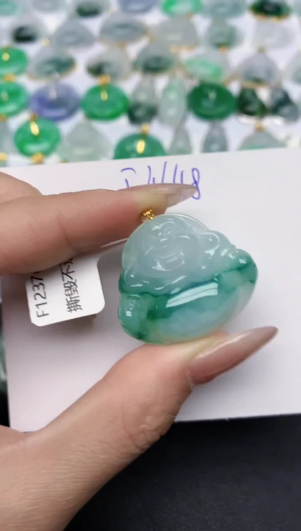 颈饰18K金镶嵌翡翠天然缅甸A货翡翠百元以上9元证书费自理