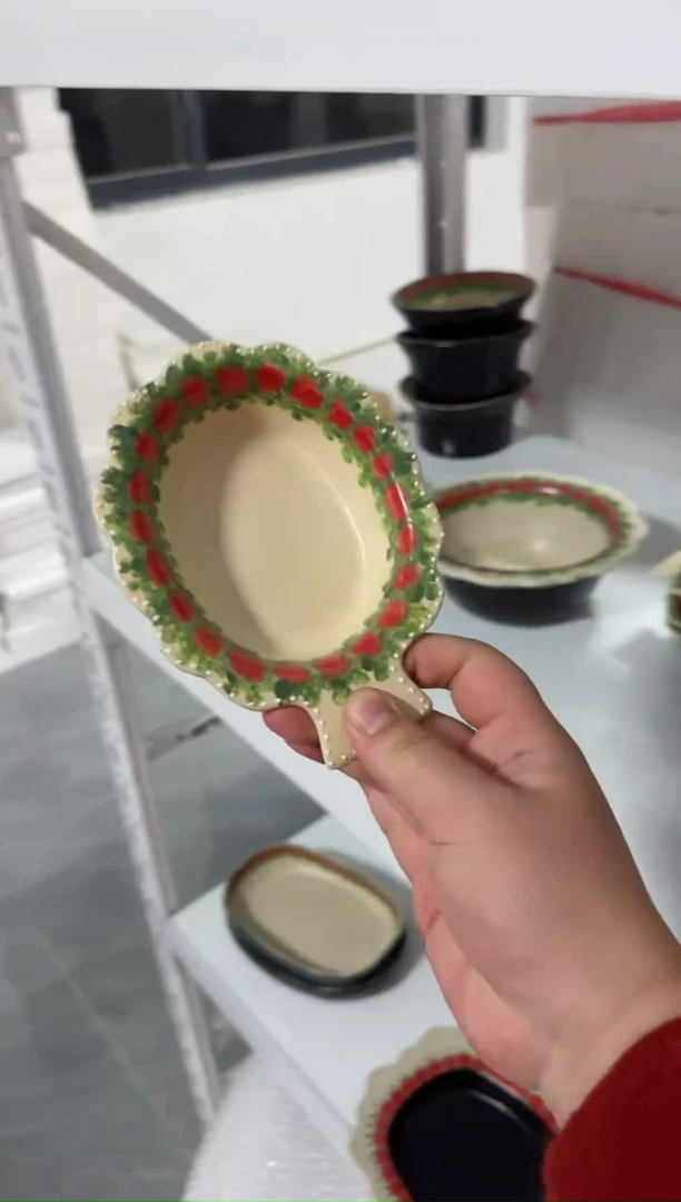 【闪购商品】黑色玫瑰碗高温瓷器