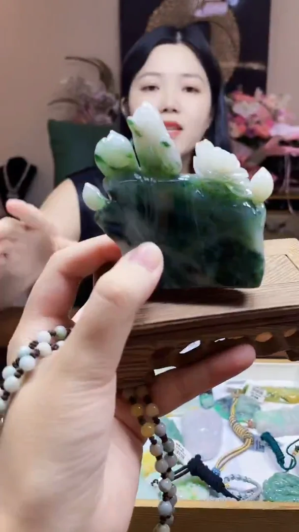 未镶嵌定制翡翠吊坠163