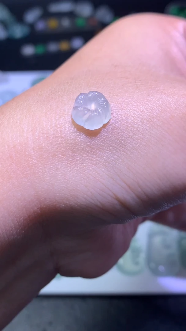 未镶嵌定制翡翠毛货