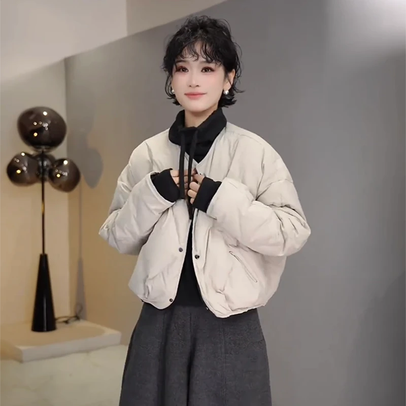 通勤时尚高级菱格保暖羽绒服2025冬季新款白鸭绒休闲加厚短款外套