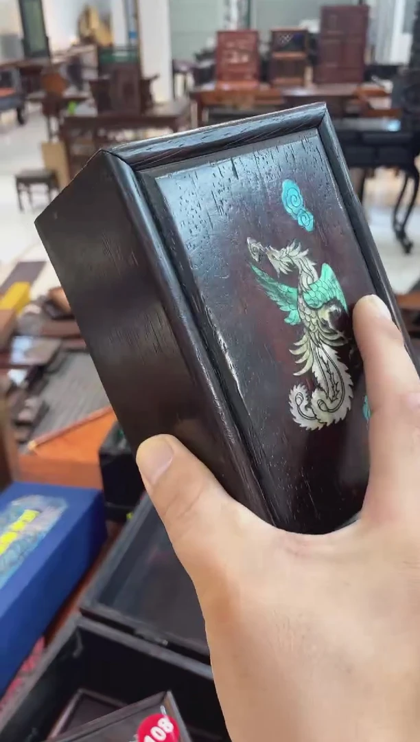 木2号c.x一件带黑彩贝盒