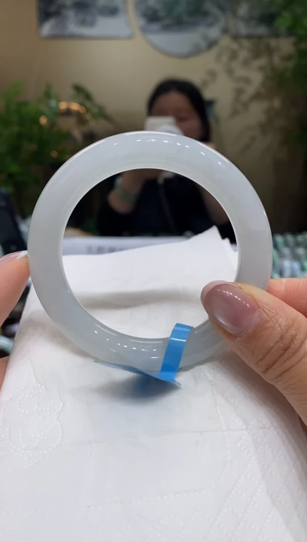 【闪购商品】翡翠手镯未镶嵌翡翠