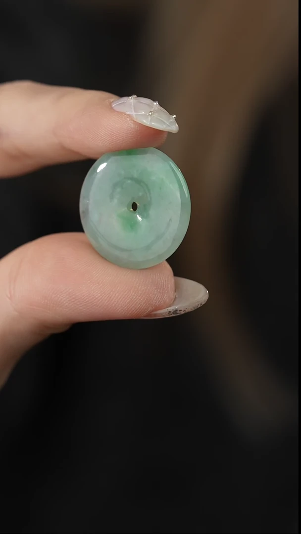 【闪购商品】翡翠吊坠(不含链)未镶嵌W07（多样性发一件）