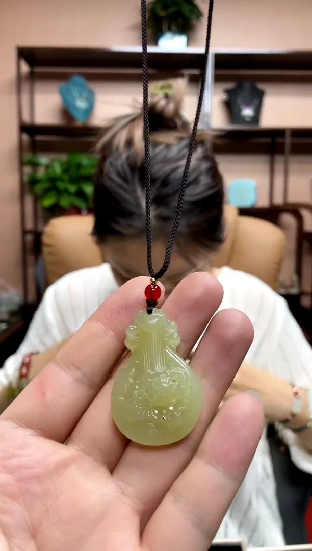 【闪购商品】岫玉吊坠未镶嵌·