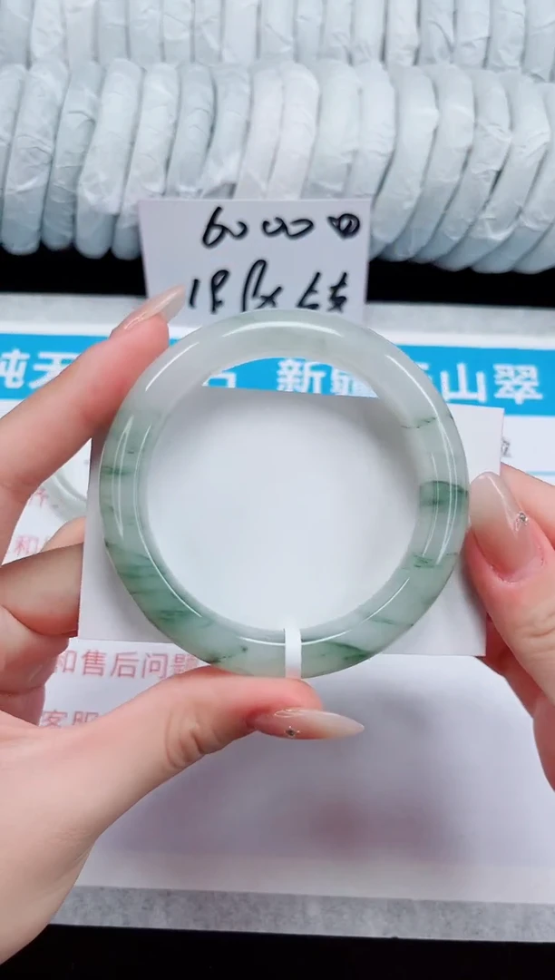 未镶嵌手镯石英质玉63-55/56