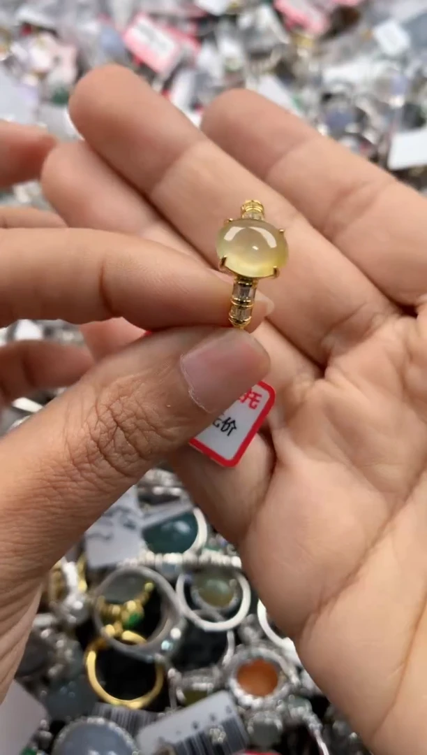 银S925镶嵌戒指翡翠555             7