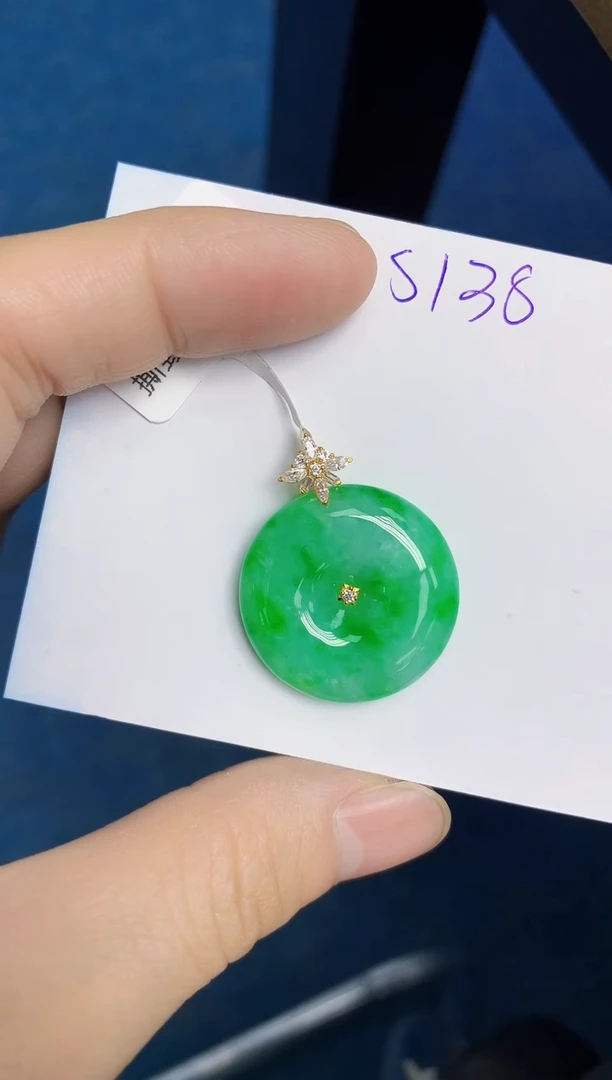 颈饰未镶嵌翡翠天然缅甸翡翠A货翡翠百元以上9元证书费自理
