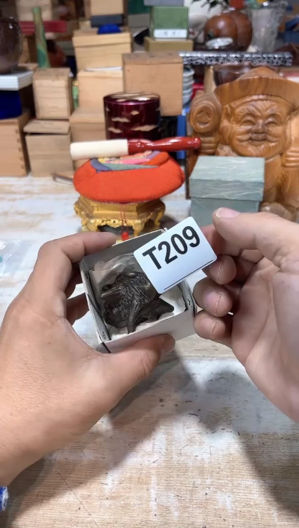 瓷片曹*鱼直播定闪专用链接8888