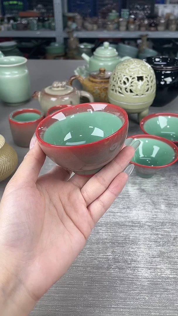 龙泉青瓷仓储大放漏