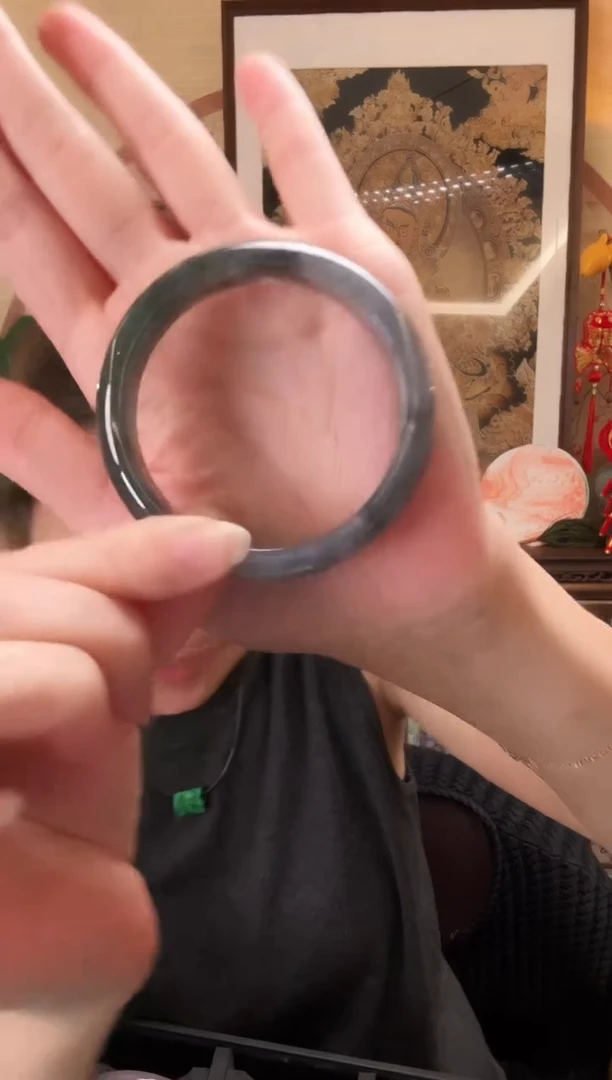 颈饰未镶嵌翡翠手镯54