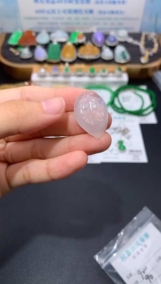 翡翠未镶嵌颈饰模式推广期48小时鉴赏期