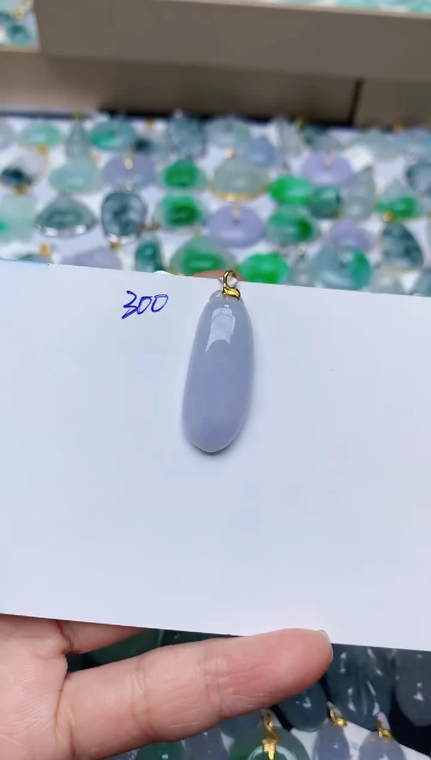 【闪购商品】翡翠颈饰18K金镶嵌天然翡翠A货