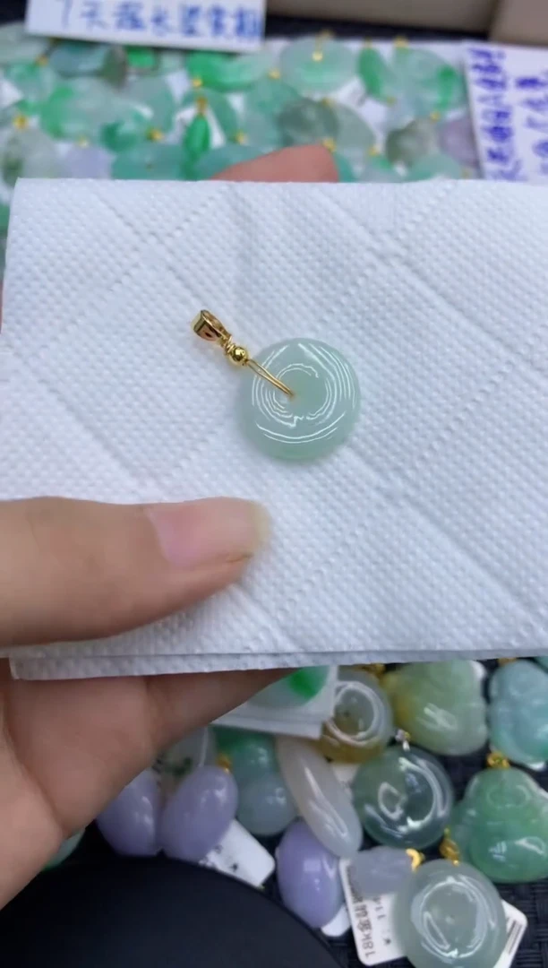 颈饰未镶嵌翡翠天然缅甸A货翡翠