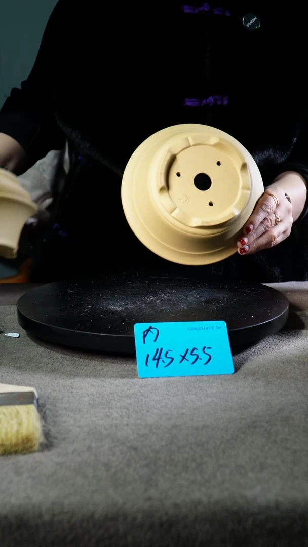 宜兴紫砂小花盆盆