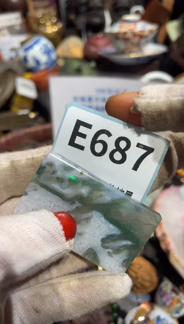 瓷片偷**生表姐直播所见所得