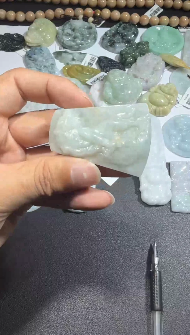 【闪购商品】翡翠颈饰未镶嵌00013469