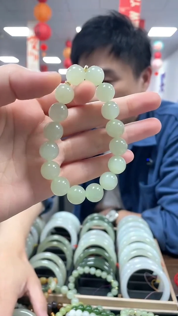 【闪购商品】和田玉手链未镶嵌翠胶猫卡12手串一条
