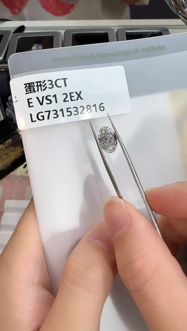 裸石实验室培育钻石@ 3ct 先鉴赏，再定制！