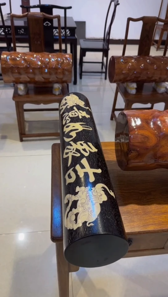 紫檀木类端景台徐*余紫檀横财链接