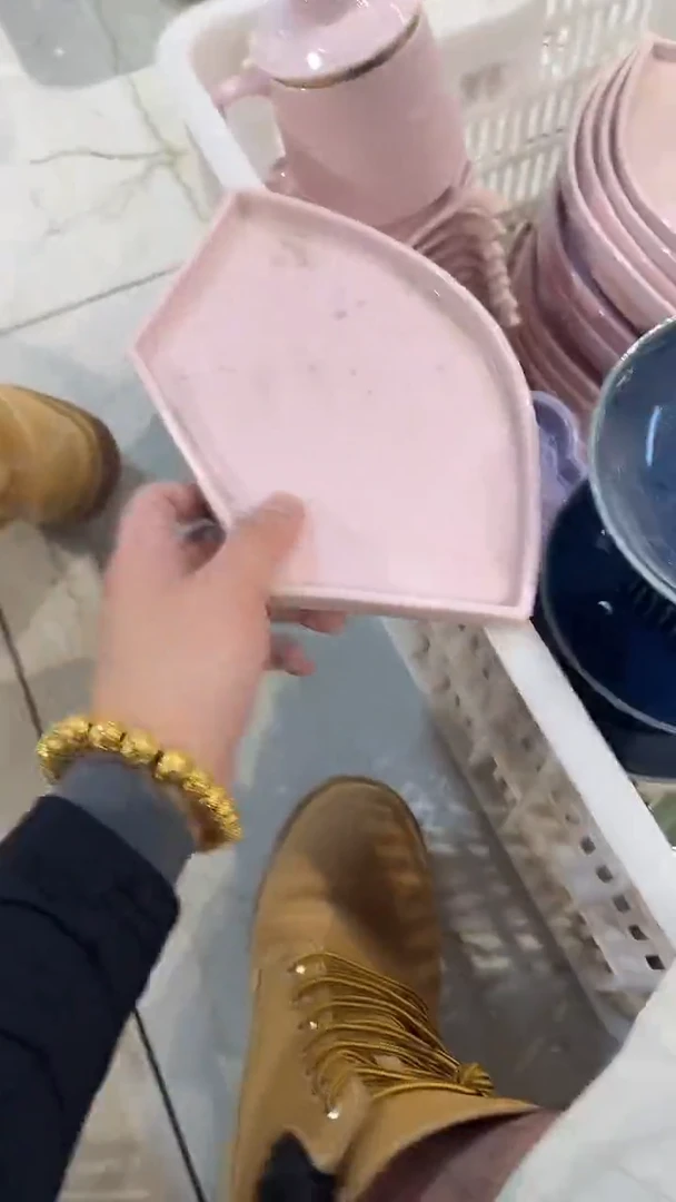 瓷片微瑕商品，介意勿拍