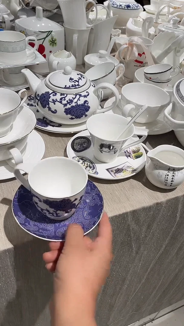 瓷爱相随杯碟隆达