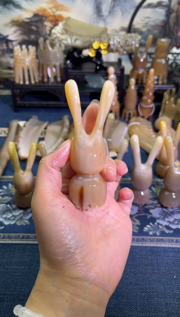 牦牛向**?兔子莲蓬