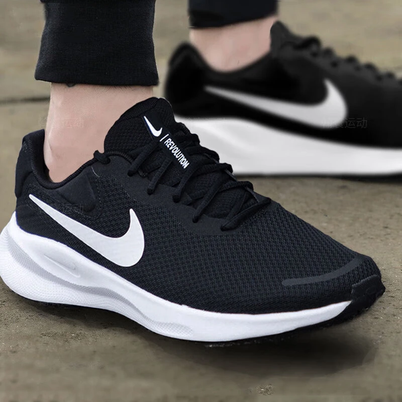 NIKE耐克跑鞋男鞋2025新款训练鞋透气缓震运动鞋轻便透气跑步鞋