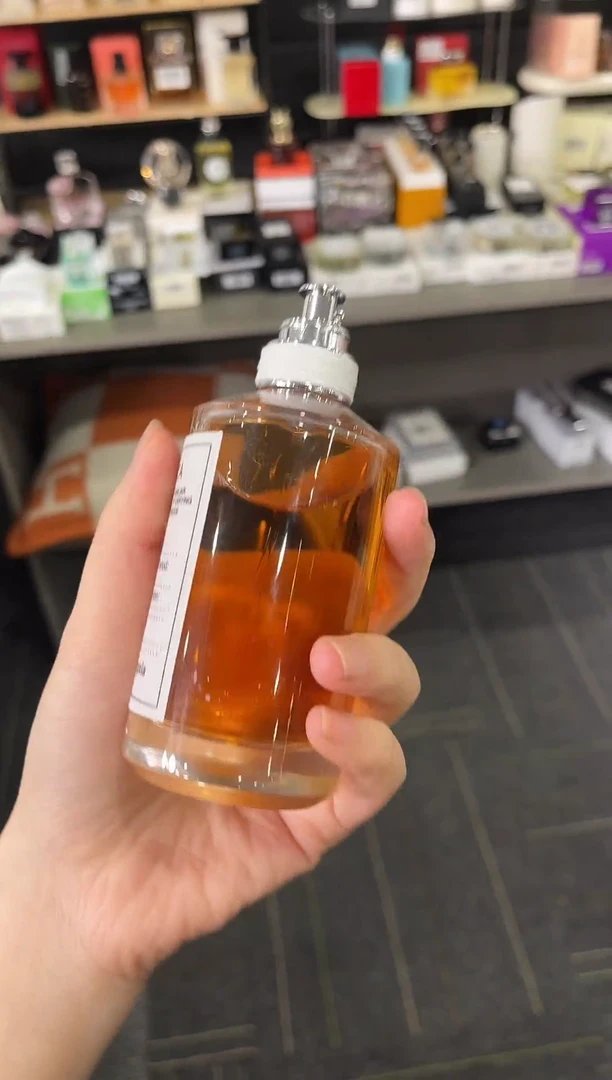 碟XS047------------