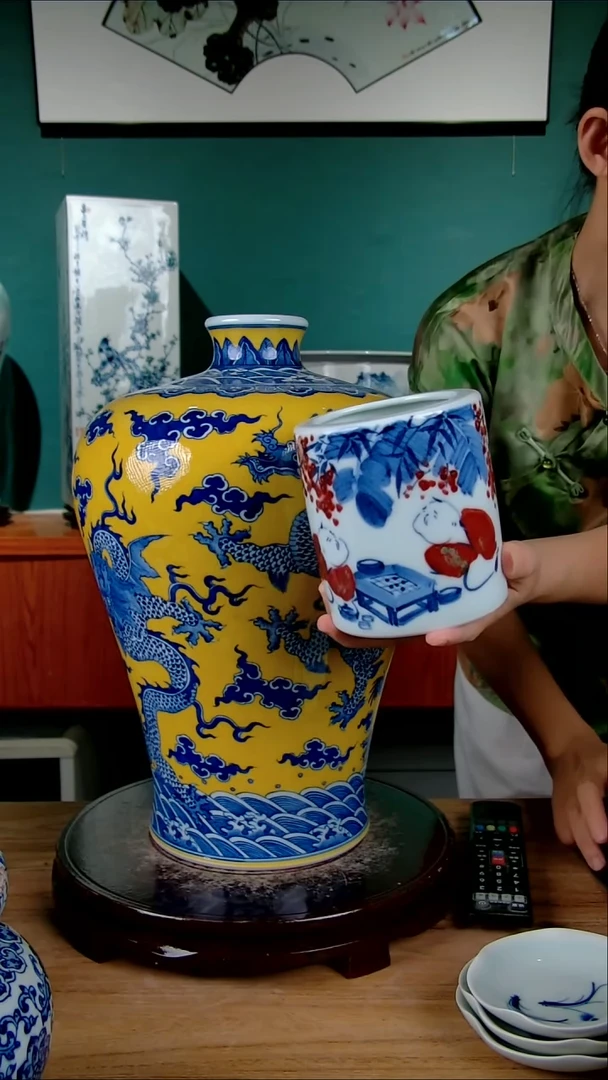 陶瓷?****࿐景德镇手绘陶瓷笔筒8888