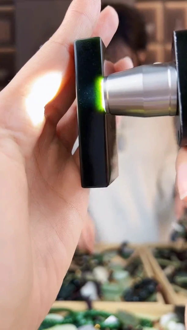 颈饰未镶嵌和田玉拍一发一，多样性发货