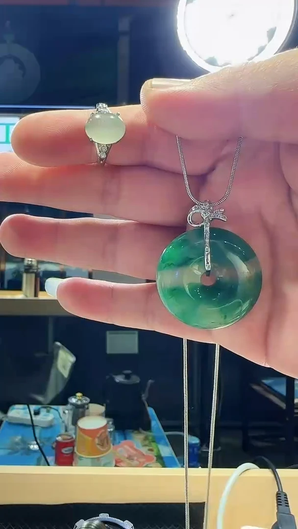 合金手链石英质玉（非洲翠）1