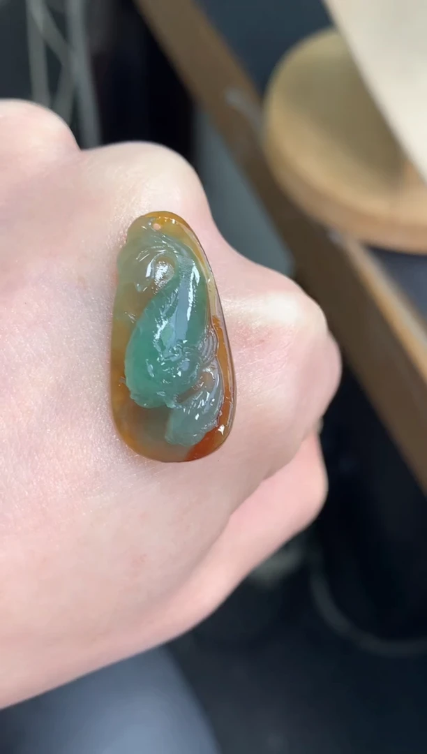 未镶嵌定制翡翠锦鲤