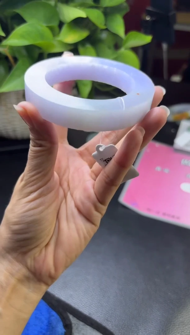 定制翡翠定制手镯不退不换未镶嵌定制手镯不退不换