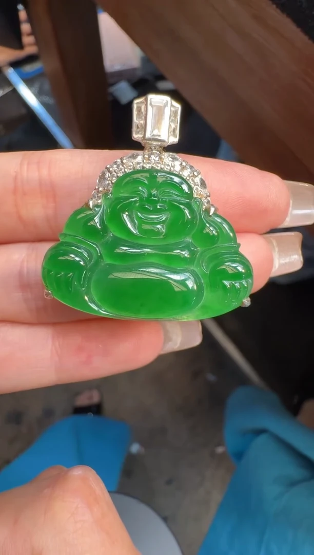 未镶嵌定制翡翠翡翠A货有轻微色差属于正常现象，佛公多样性发货1