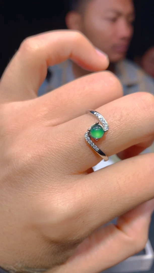 【闪购商品】定制翡翠未镶嵌3多样性发货（发其一）