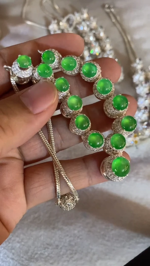 未镶嵌定制翡翠流*、天然缅甸翡翠A货