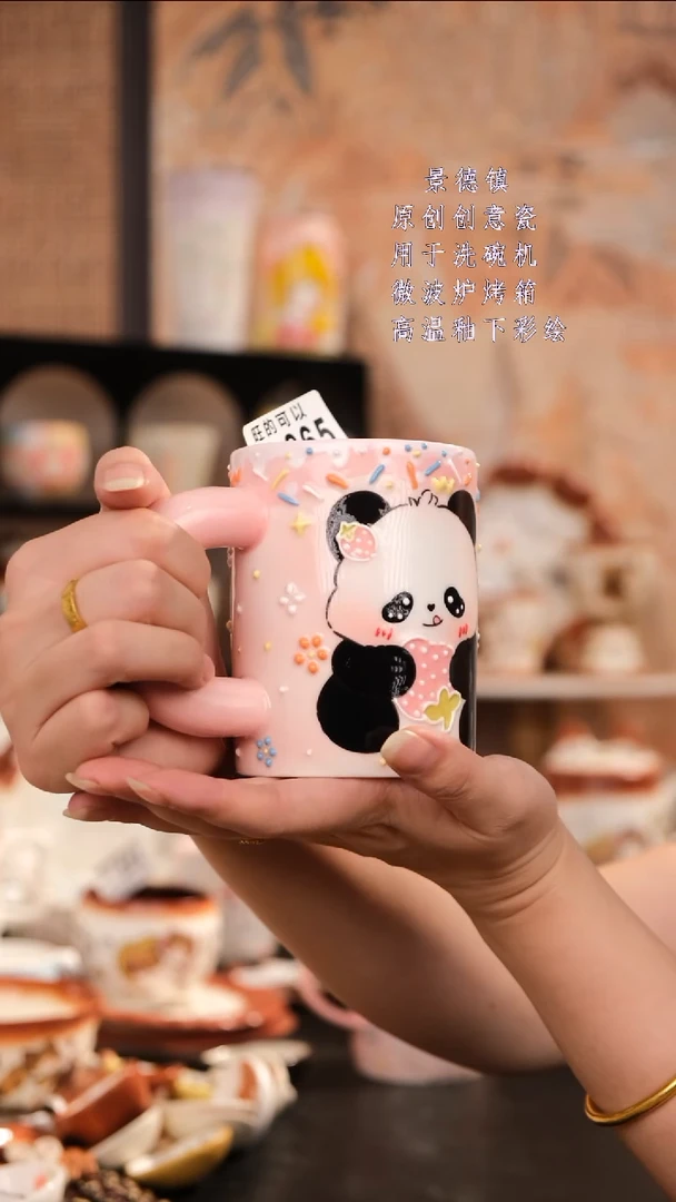 摆件景德镇手工手绘设计师款