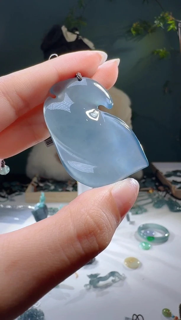 【闪购商品】翡翠颈饰未镶嵌天然A货翡翠随性