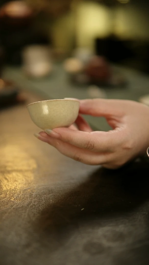 阿眠    刚子手作陶泥粉引开片单杯