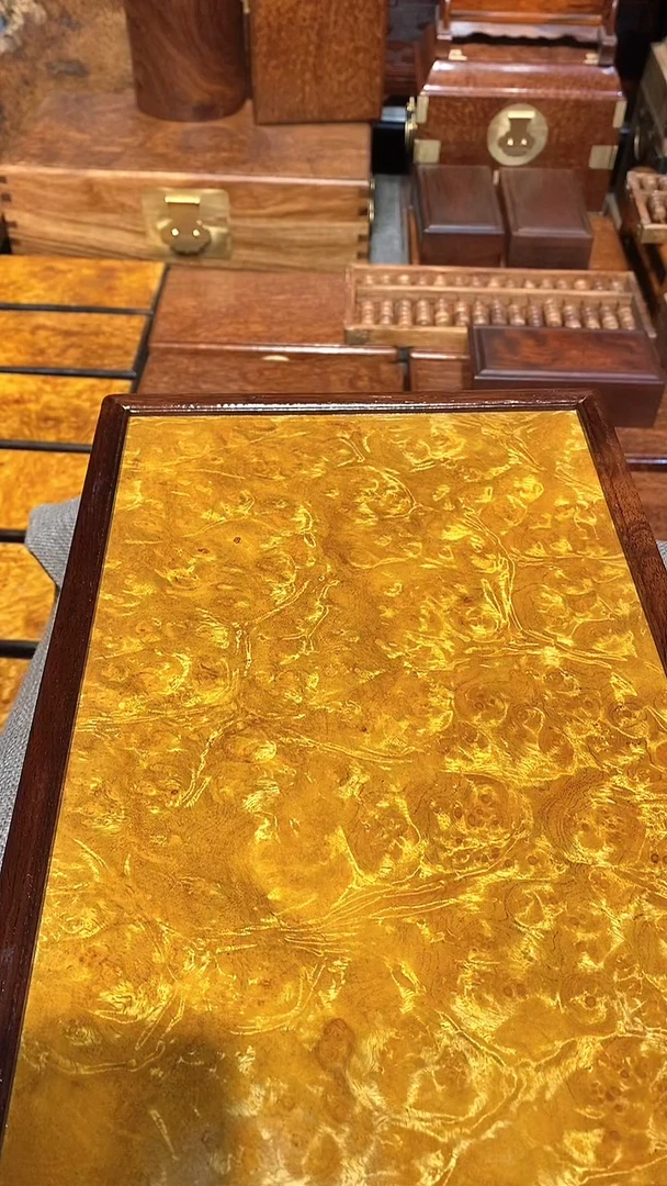 香樟木大茶盘一个