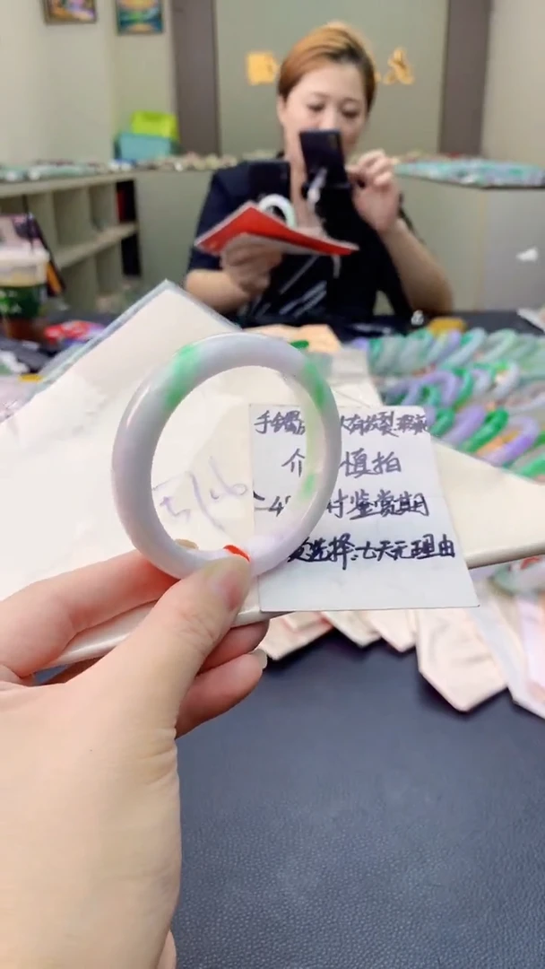 翡翠手镯未镶嵌0281198142