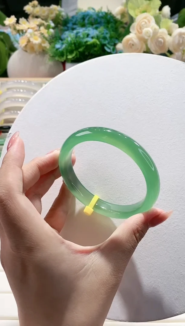 玛瑙/玉髓手镯未镶嵌123-60.2